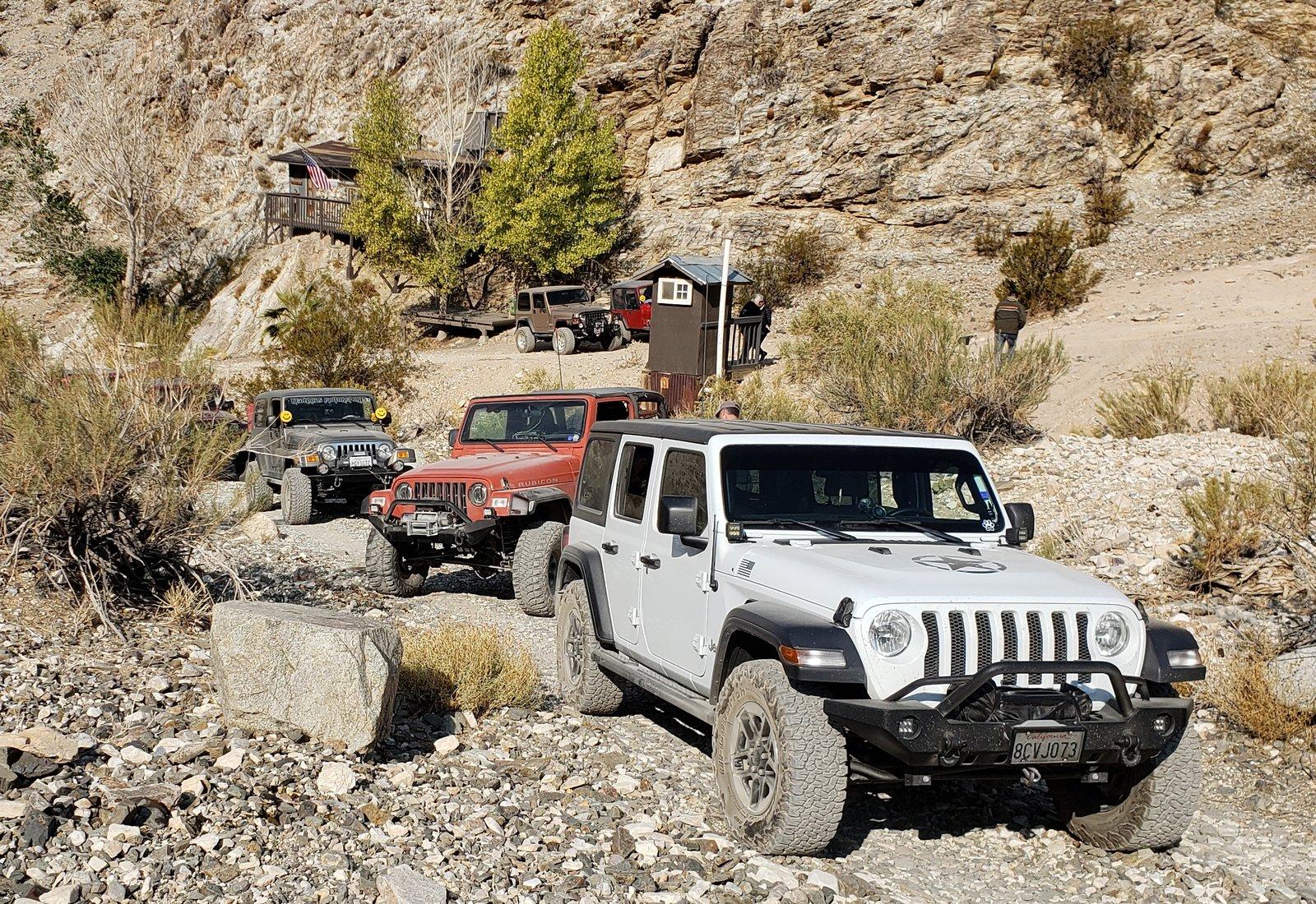 Jeep Wrangler JL Panamint Valley Anyone? 20181110_210658