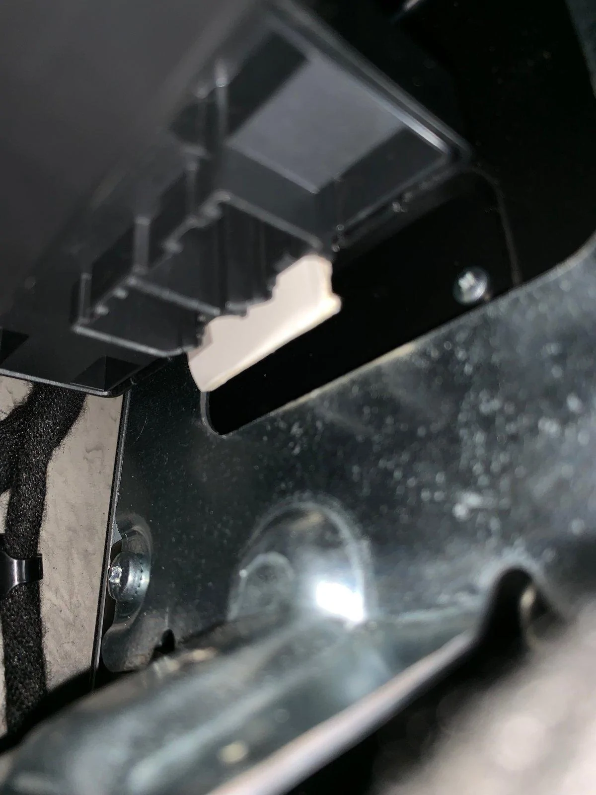 Jeep Wrangler JL Speaker Vibration / Noise IMG_0284
