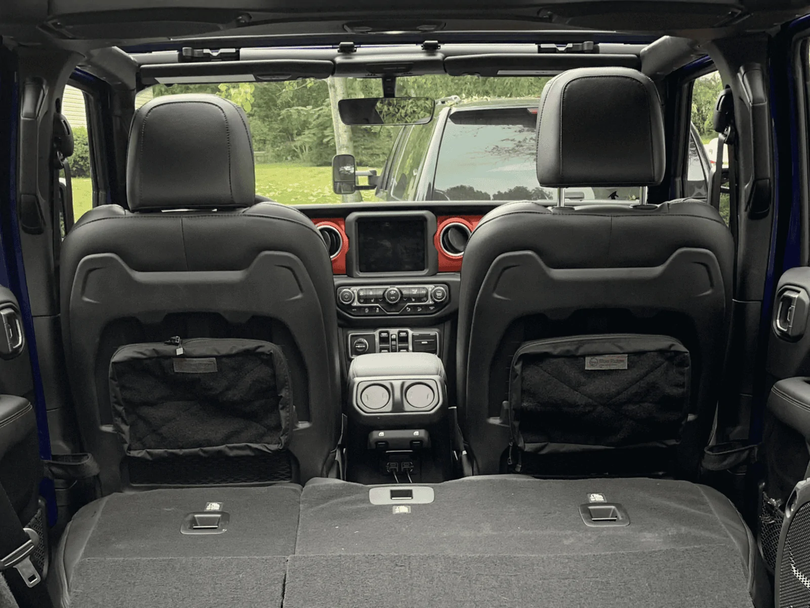 Jeep Wrangler JL Show Me Your MOLLEs 2F39A8AE-E57F-4089-A7FB-054581620191