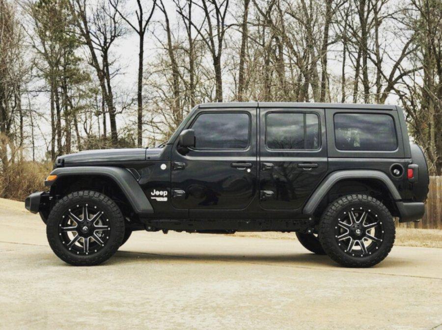 Jeep Wrangler JL 35" and 37" JL pics with lift kit 6D3D7ED3-7599-495C-8C49-8BCD2808A2CD