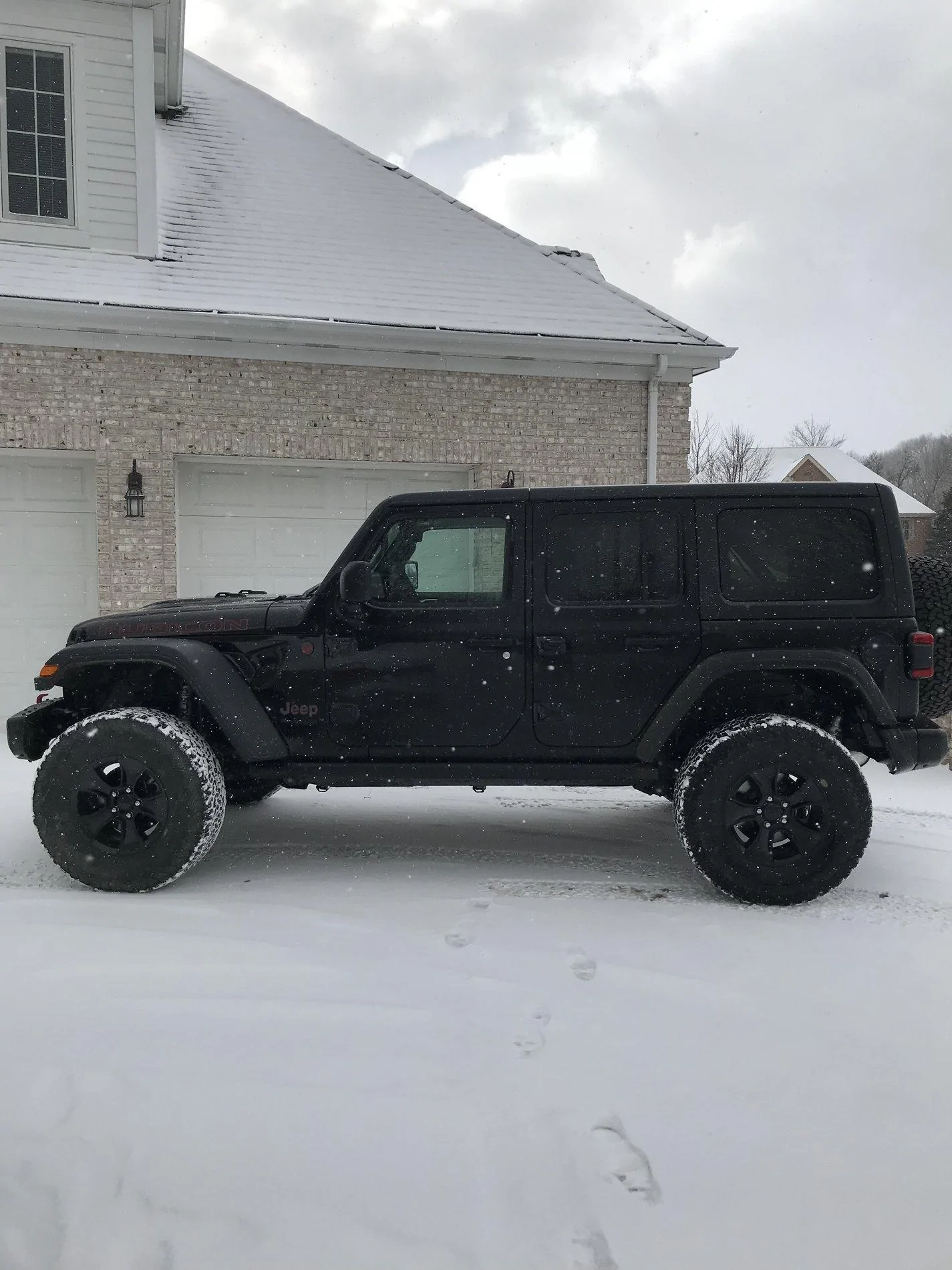 Jeep Wrangler JL 35" and 37" JL pics with lift kit A3E151D7-C3EF-45A7-93B2-57A0246215BB