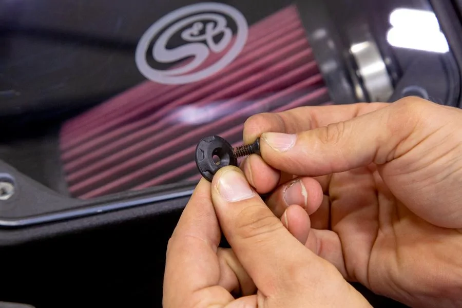 Jeep Wrangler JL How-to install S&B Filter Cold Air Intake Screw-washer