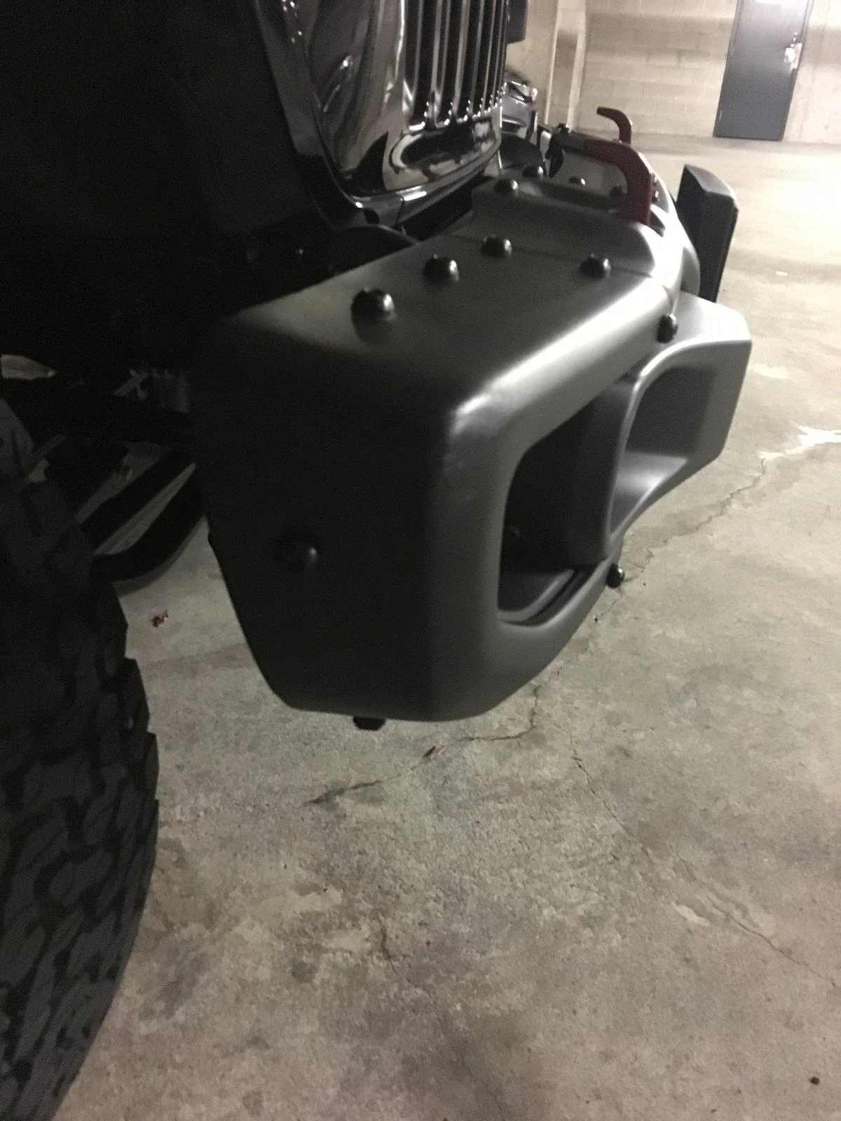 Jeep Wrangler JL Steel bumper touch up IMG_0497