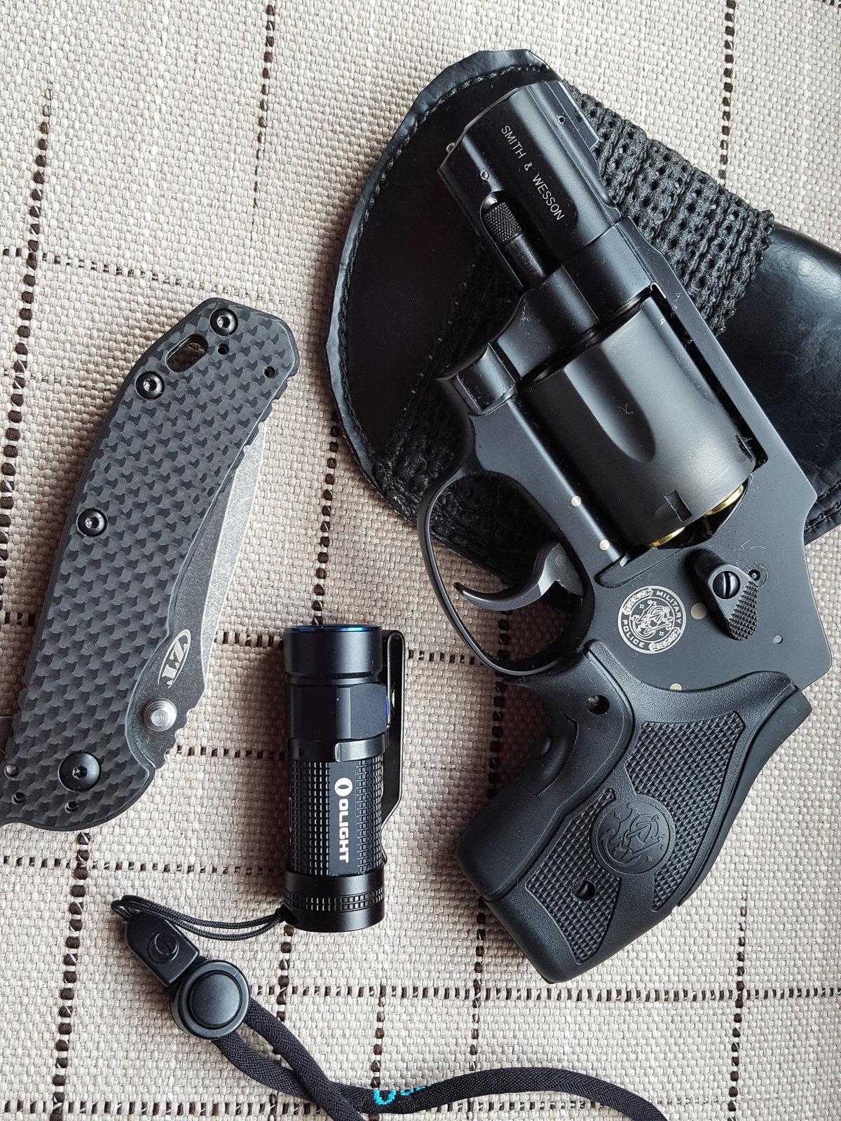 Jeep Wrangler JL Firearm and knife collectors ima