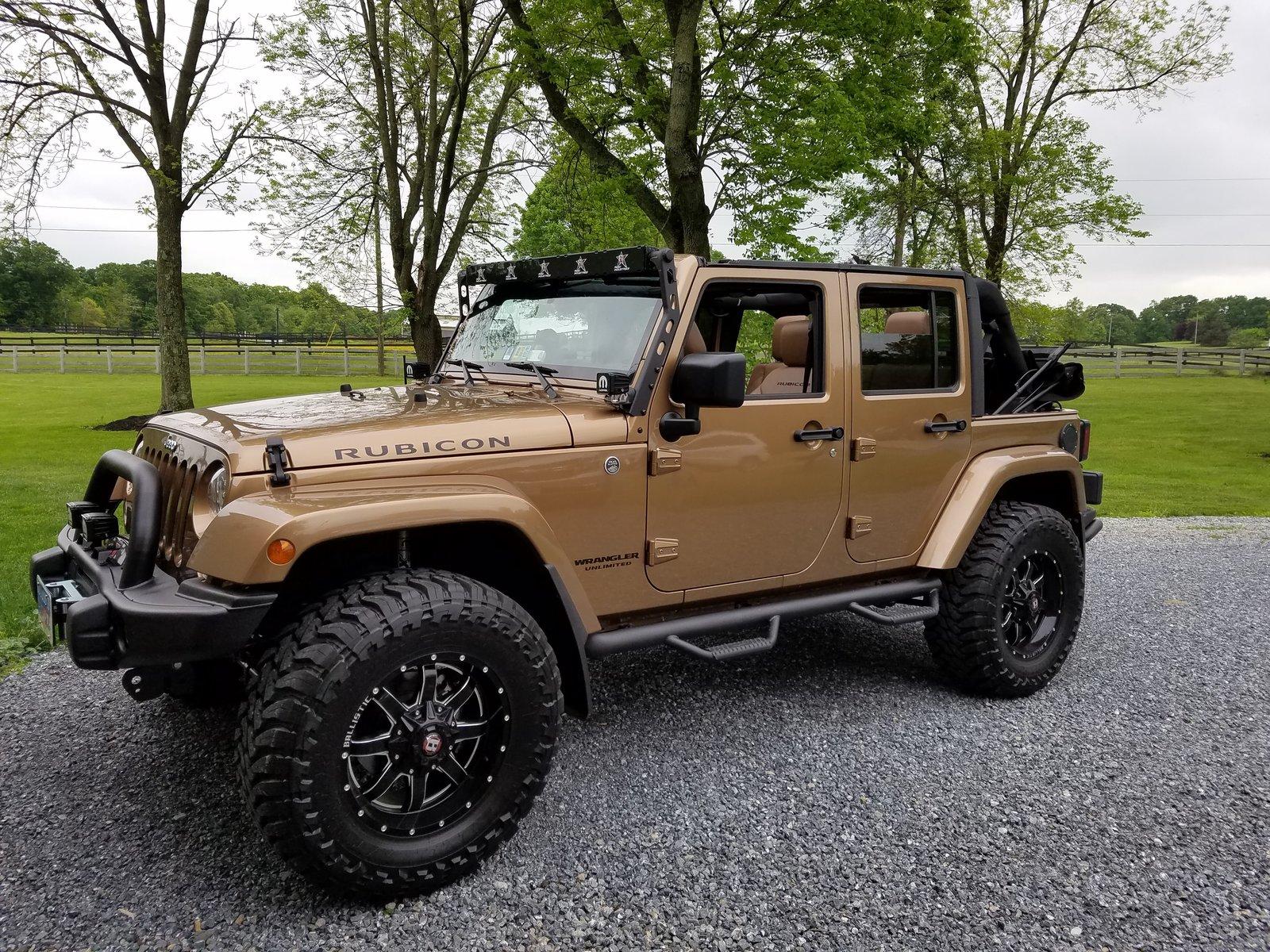 Jeep Wrangler JL Purchasing a New JK vs. a JL? {filename}