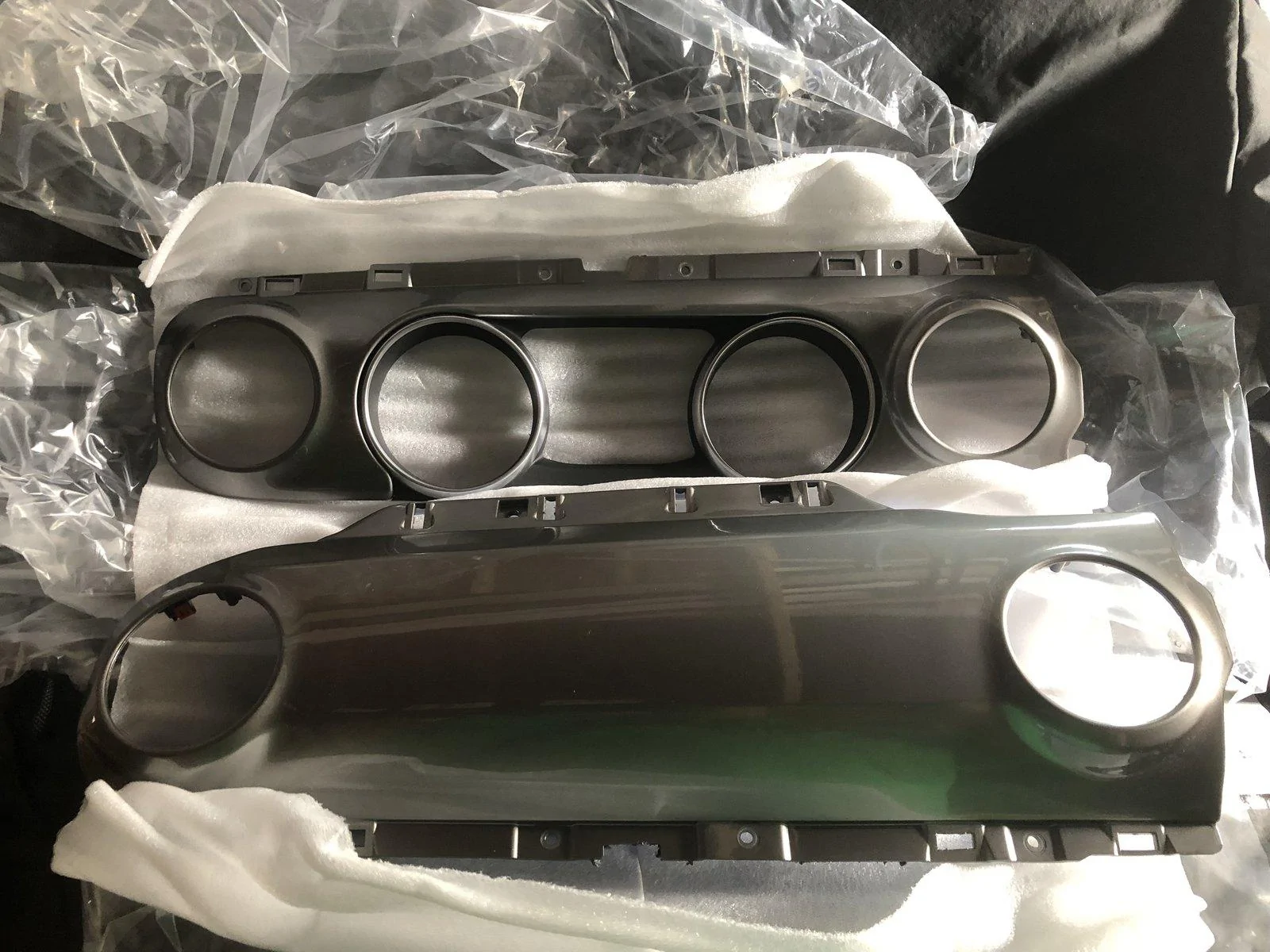 Jeep Wrangler JL FS:  Grey dash panels EE4A3C1C-ABA3-4797-824E-0E3995CA4A1D