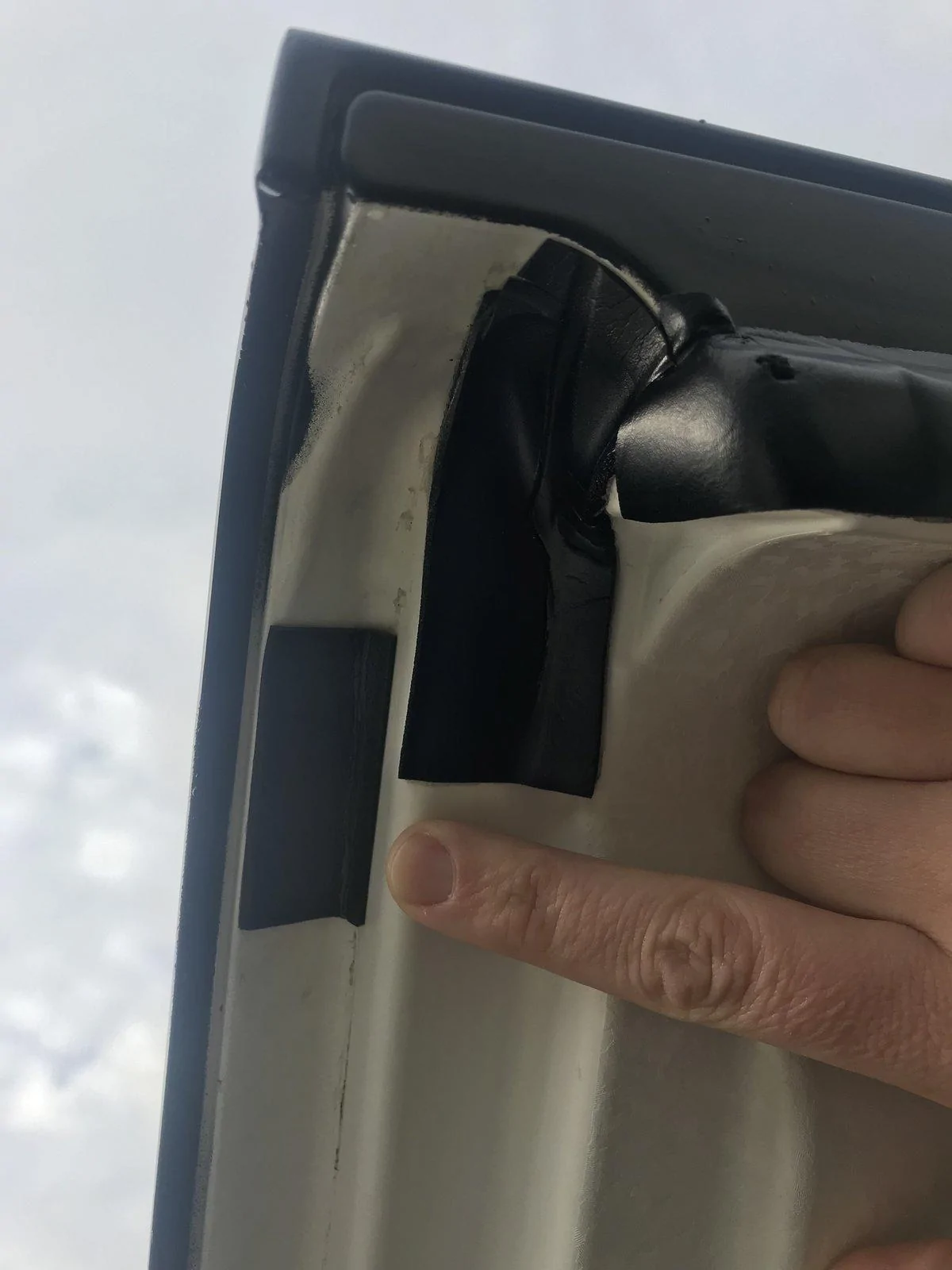 Jeep Wrangler JL Hard top wind noise IMG_1203