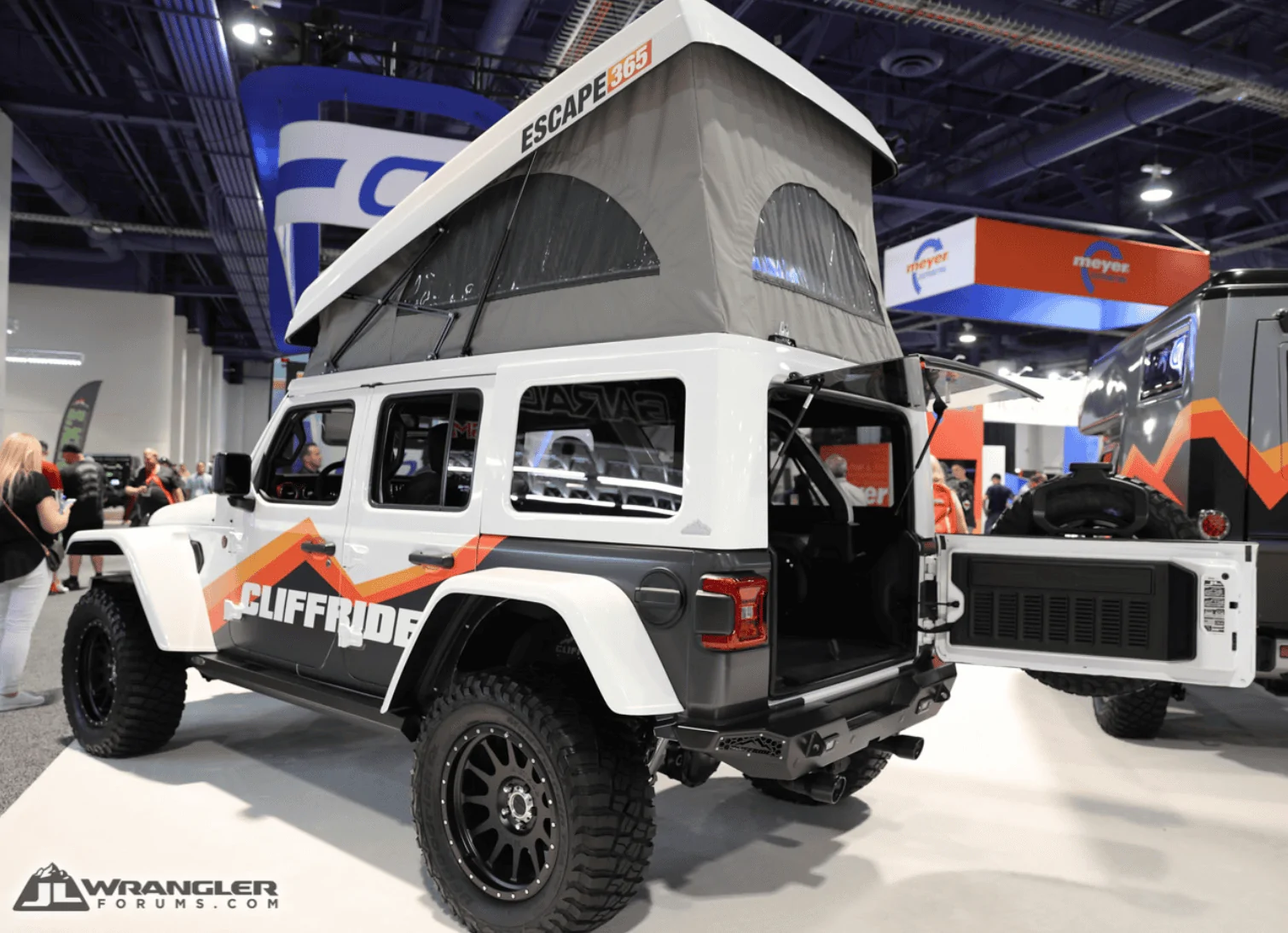 Jeep Wrangler JL Pop-up Camper top for JL Escape365