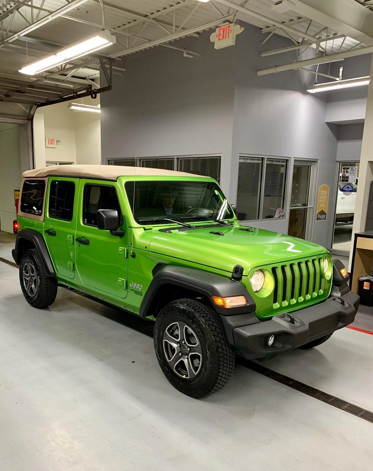Jeep Wrangler JL Tan Soft Tops D27E4A5D-C976-4808-AB36-6112095B660A