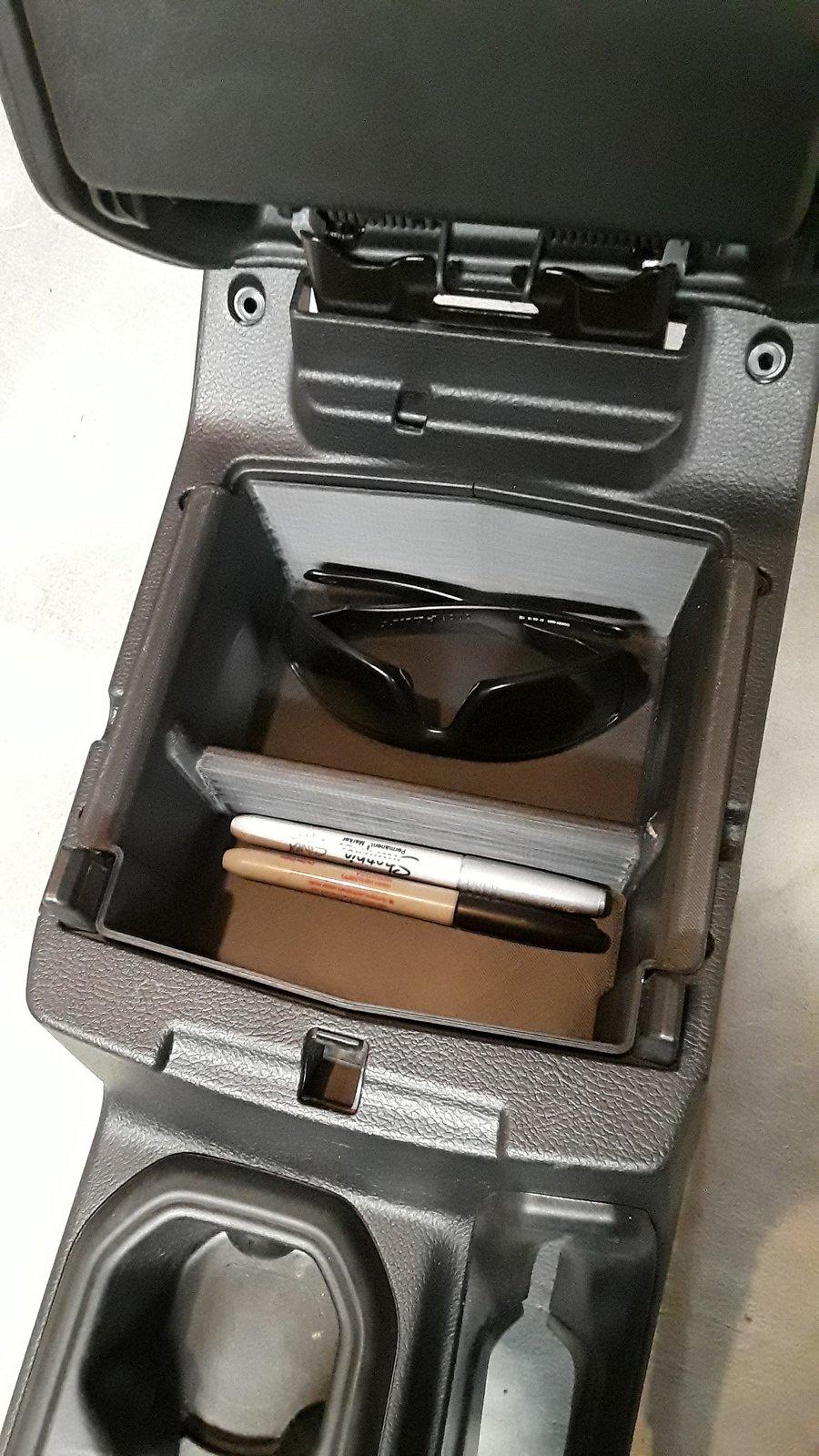 Jeep Wrangler JL Center console organizer 20181129_141840