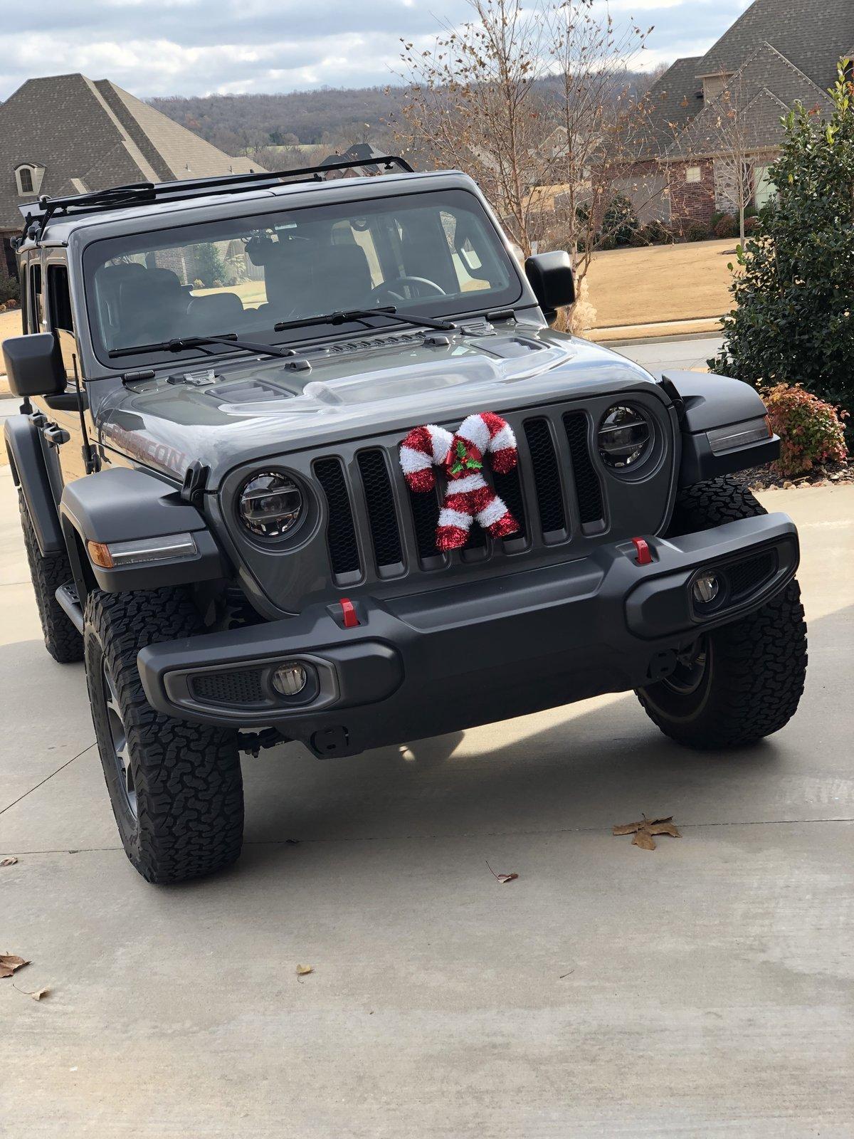Jeep Wrangler JL Christmas lighting ideas 7D7D682E-F1A0-4FAD-8EA9-B8E7DDA14BEE