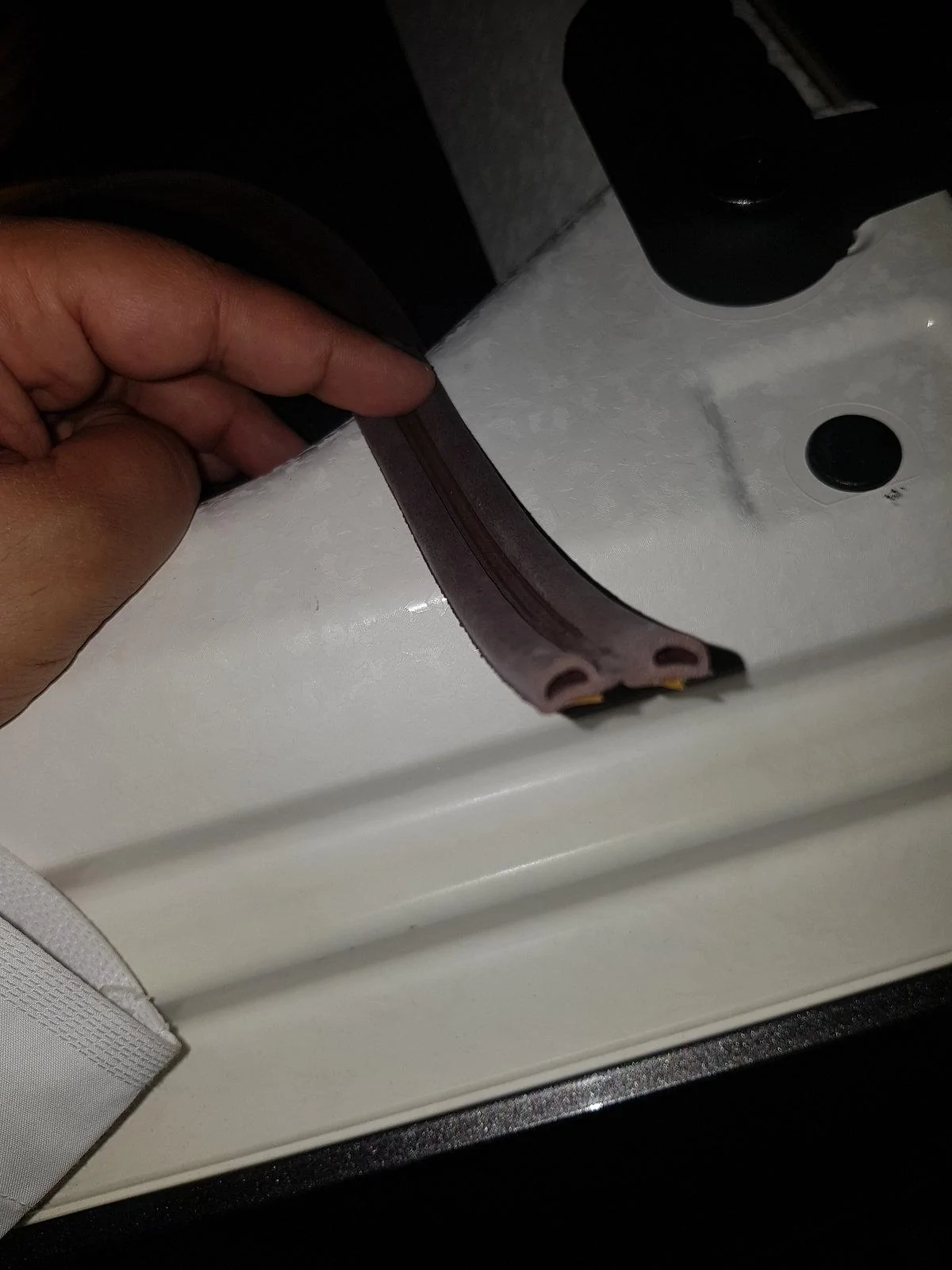 Jeep Wrangler JL Hard top wind noise 20181130_213207