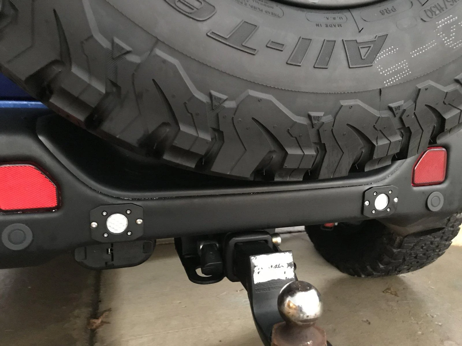 Jeep Wrangler JL Rigid Ignite backup light installed 5942743B-1E92-4253-95D3-2B92A8107E24