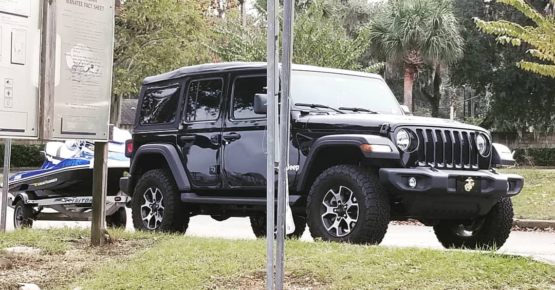 Jeep Wrangler JL Florida Roll Call! 47290732_10158098840434202_5717010235898462208_o