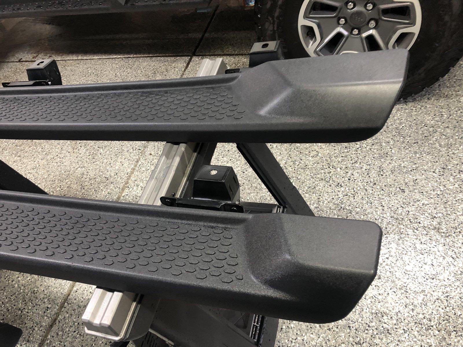 Jeep Wrangler JL JLU Sahara side steps $200 (Chicago) FB50C104-4C8B-42E3-AB75-35A28EB1DEFE