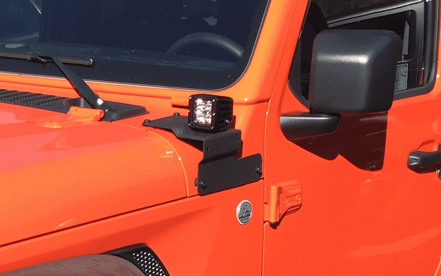 Jeep Wrangler JL 4 inch hood mounted Leds Rigid Lights