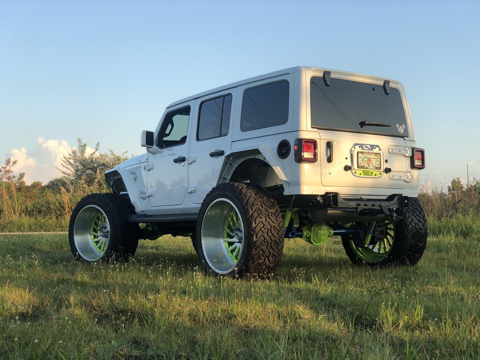 Jeep Wrangler JL The white JL A575C1D4-689F-4408-B69C-202CD8C4E300