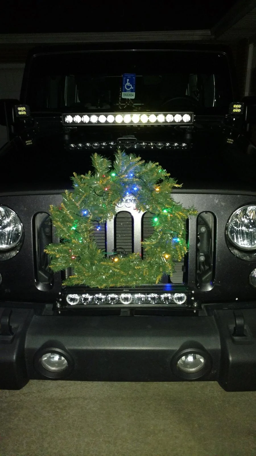 Jeep Wrangler JL Post your festive Jeep here! IMG_20181121_180856973