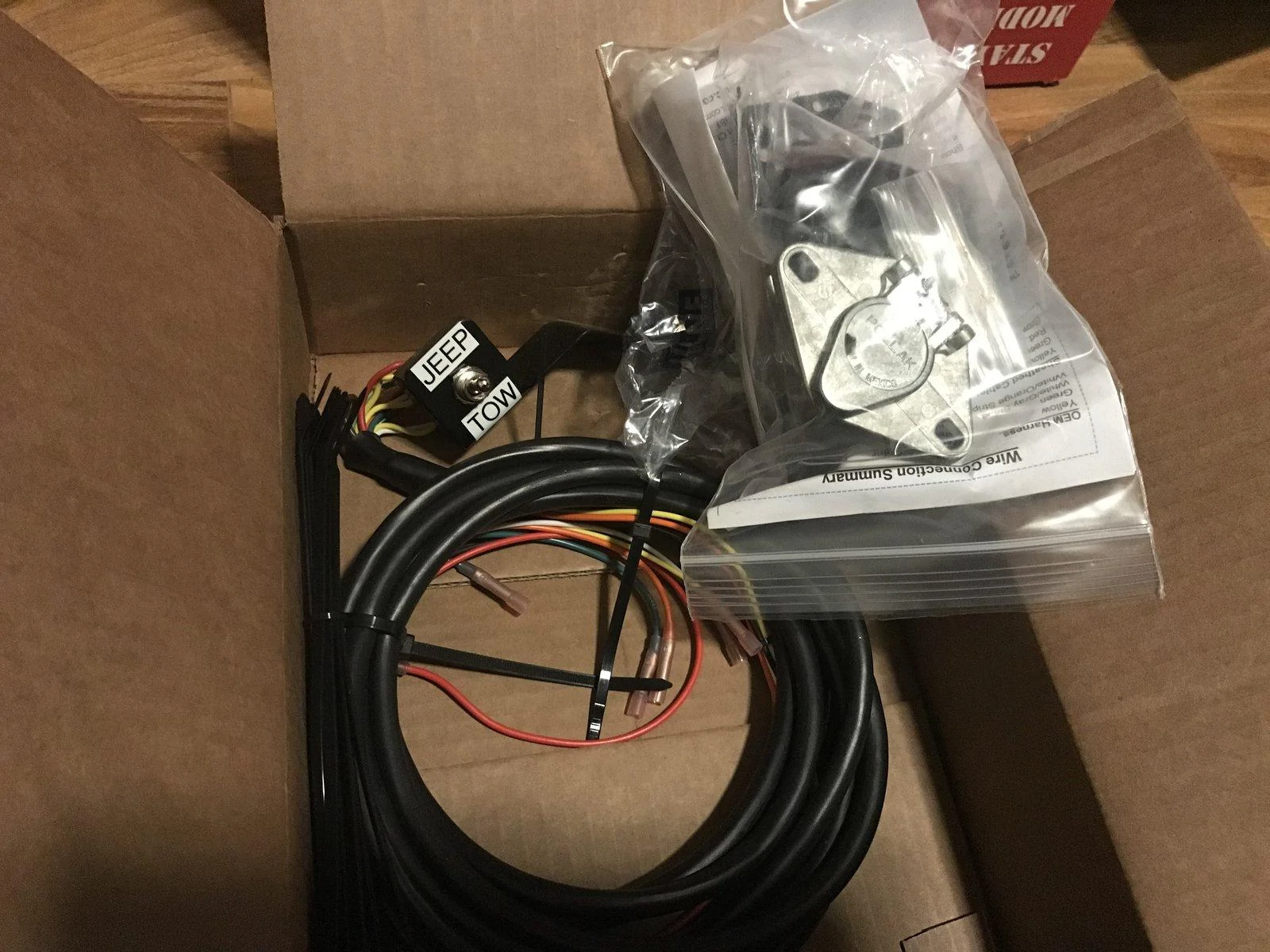 Jeep Wrangler JL FS: Cool Tech JL Light Wiring Harness 1B02D590-10E9-4032-AF85-A6D1A77DE140