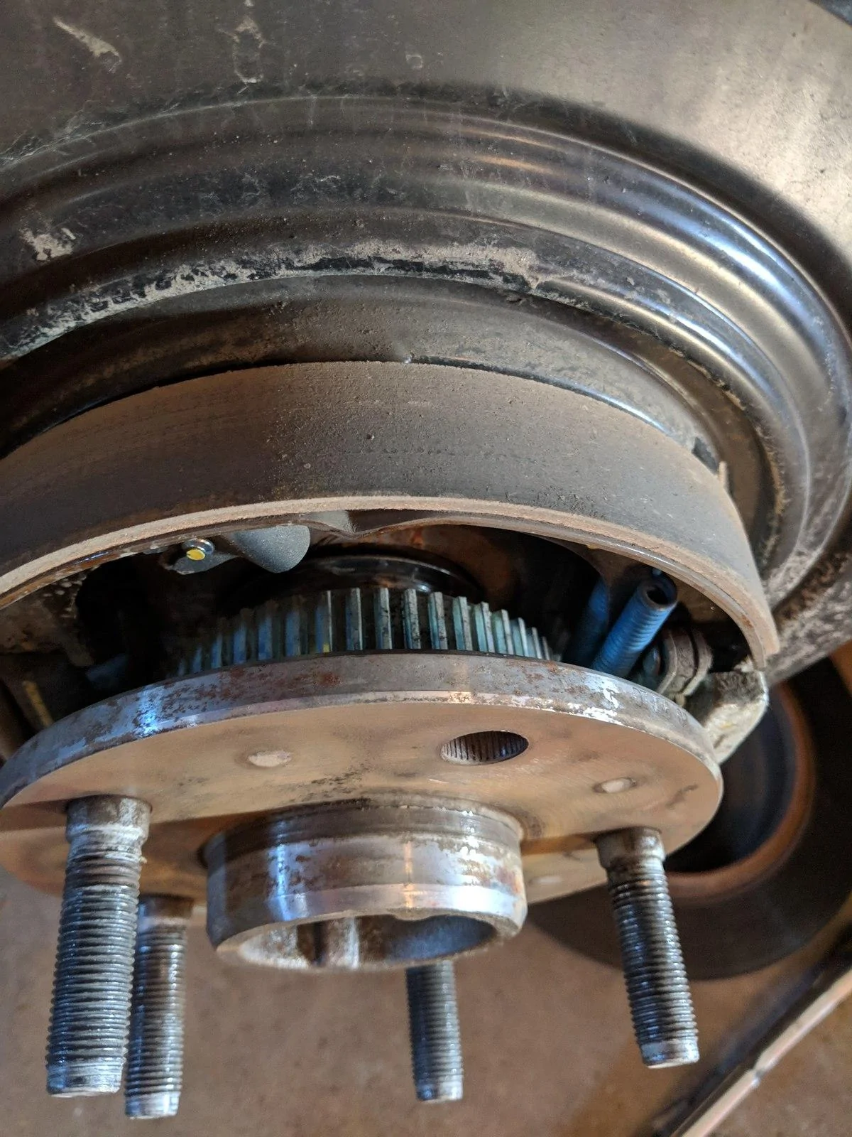 Jeep Wrangler JL Broken Rear Wheel Stud  Replacement qAzmbFh