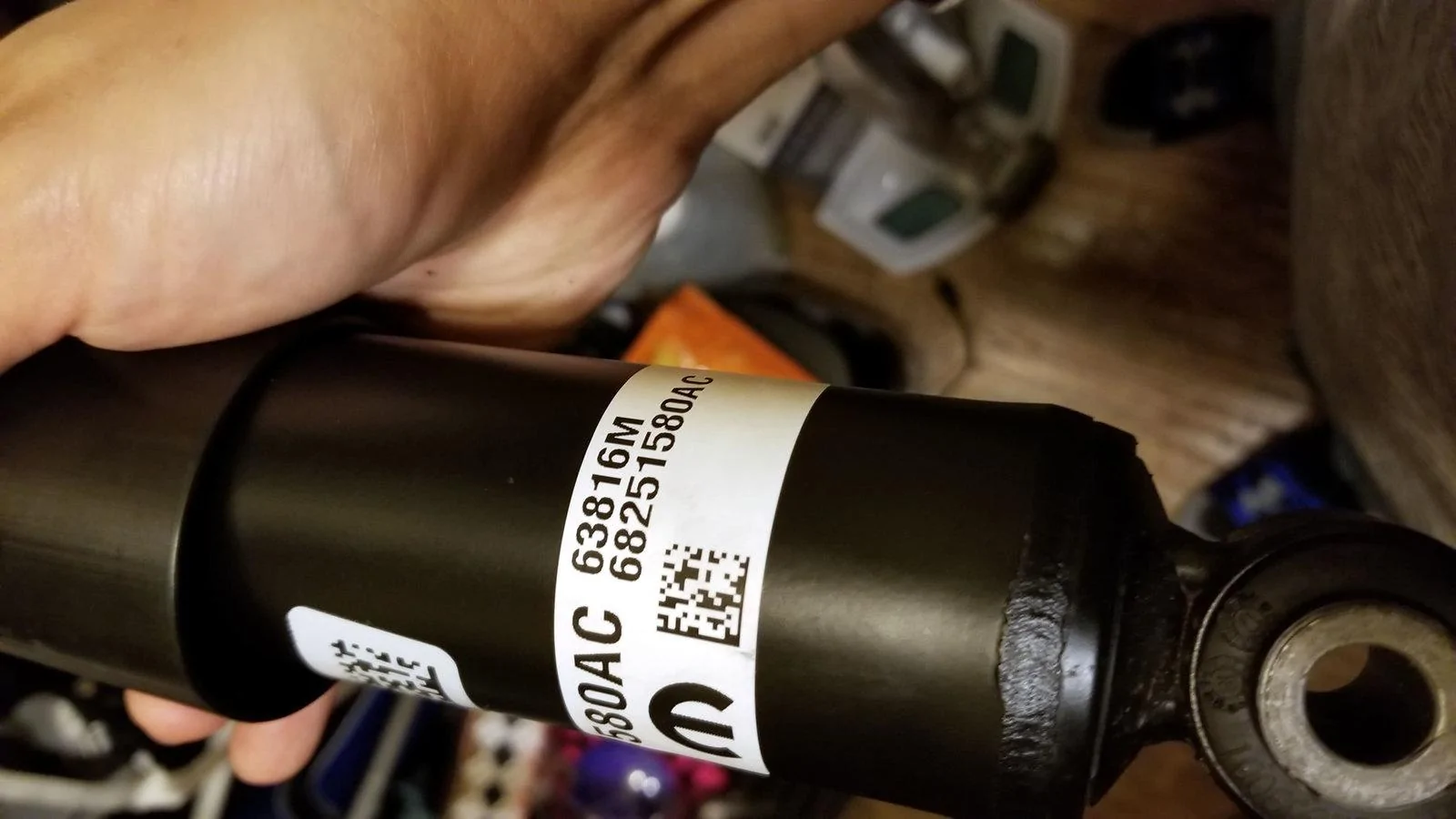 Jeep Wrangler JL Steering wheel wobble? 20181210_074151