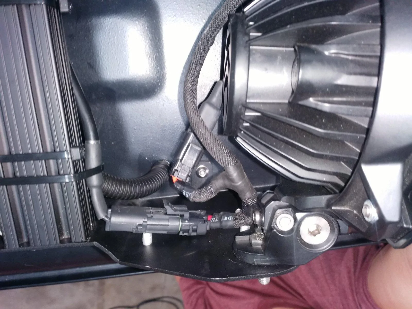 Jeep Wrangler JL KC RACK LED LIGHT BAR WIRING INSTALL DIY WRITEUP a2