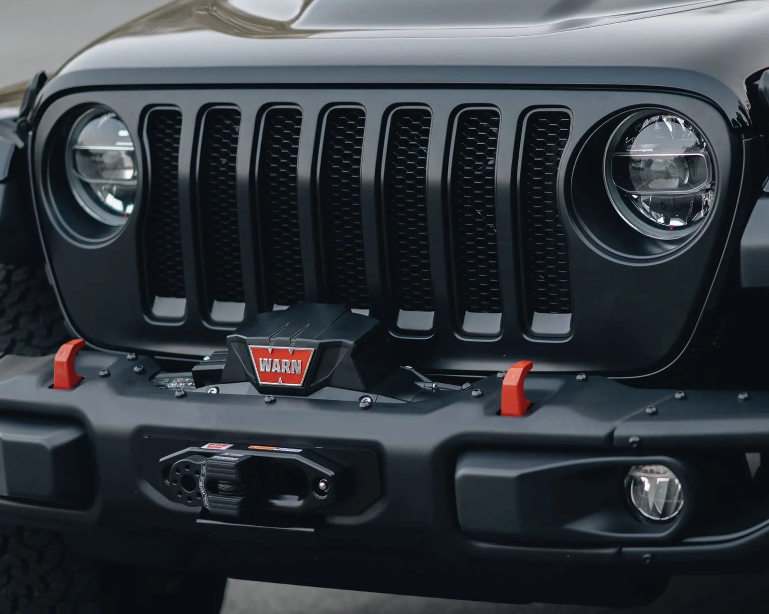 Jeep Wrangler JL Mopar Black Grille px7NeSj