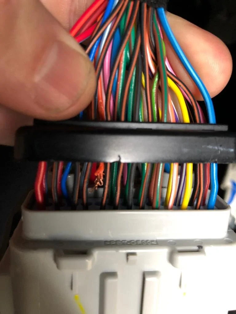 Jeep Wrangler JL Jeep JL 2018 - Wire?? UNADJUSTEDNONRAW_thumb_23376