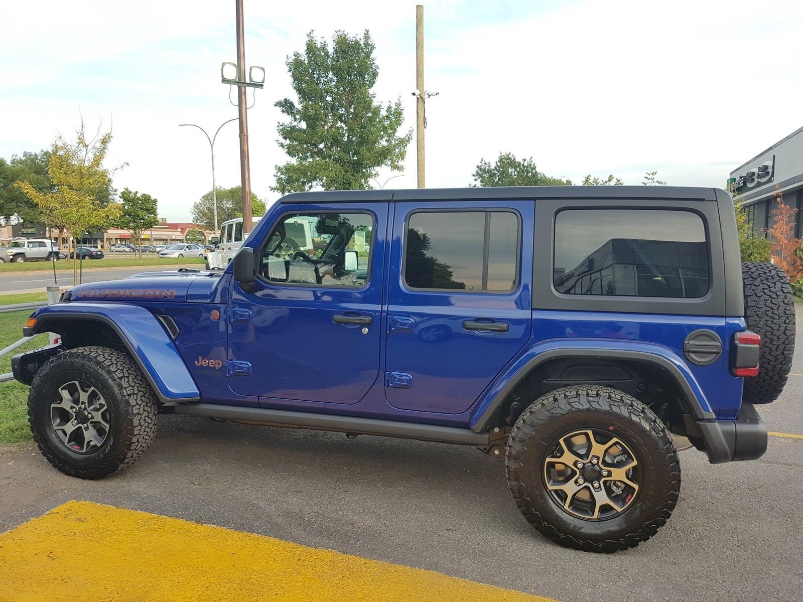 Jeep Wrangler JL 2018 JL 4DR Jeep Rubicon Factory Rock Rails 20180813_185041_resized