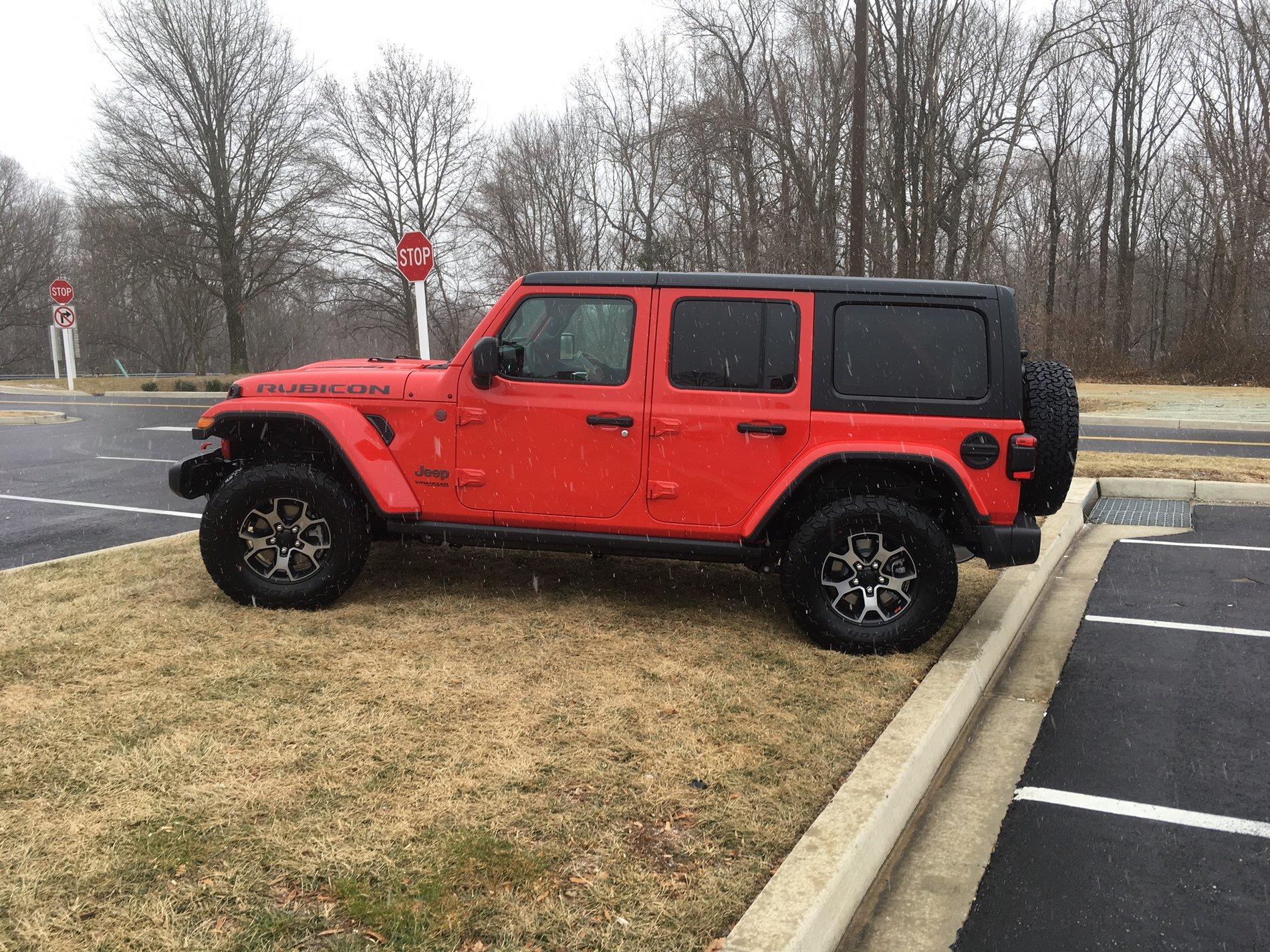 Jeep Wrangler JL Show off your Delivered JL Here! image1-2