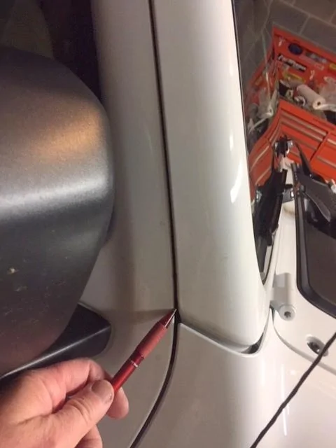 Jeep Wrangler JL Hard top wind noise IMG_0093