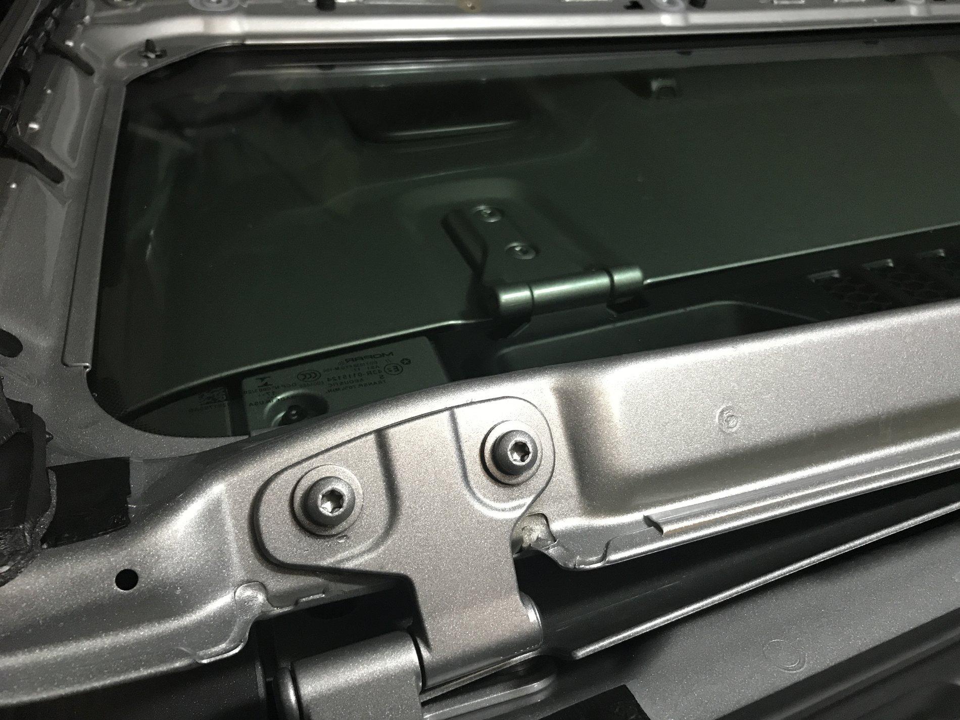 Jeep Wrangler JL Hard top wind noise 349CC335-2F00-4558-B5D3-882FEA0AF4F0