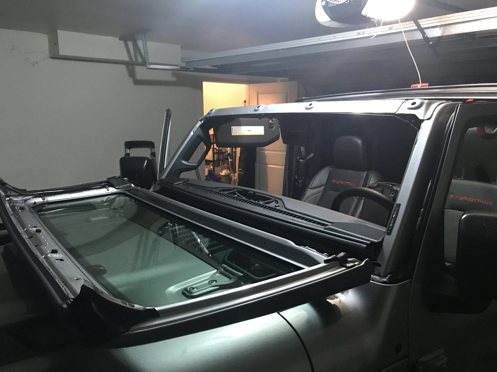 Jeep Wrangler JL Hard top wind noise 43311484-4C08-4FA2-9D02-7F8839612829