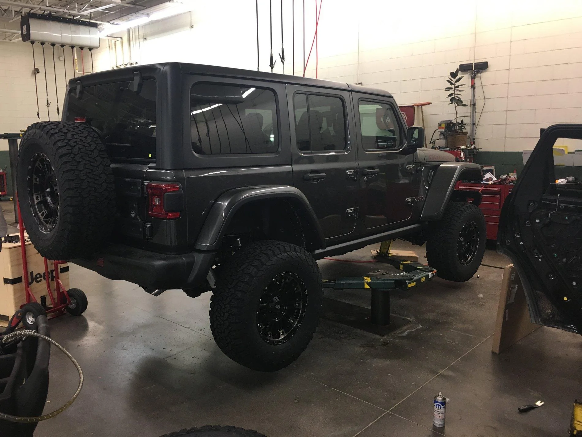 Jeep Wrangler JL 35" and 37" JL pics with lift kit D806F1AC-9283-4B07-80FA-1B1AA4D09BA9
