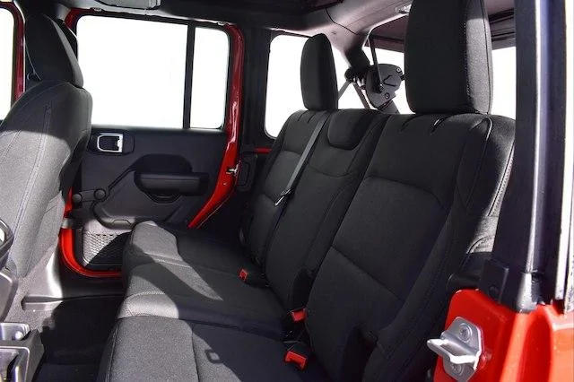 Jeep Wrangler JL Cheapest JL yet? Base Sport models... d004748ba652a11cf9f09030bfcbd387