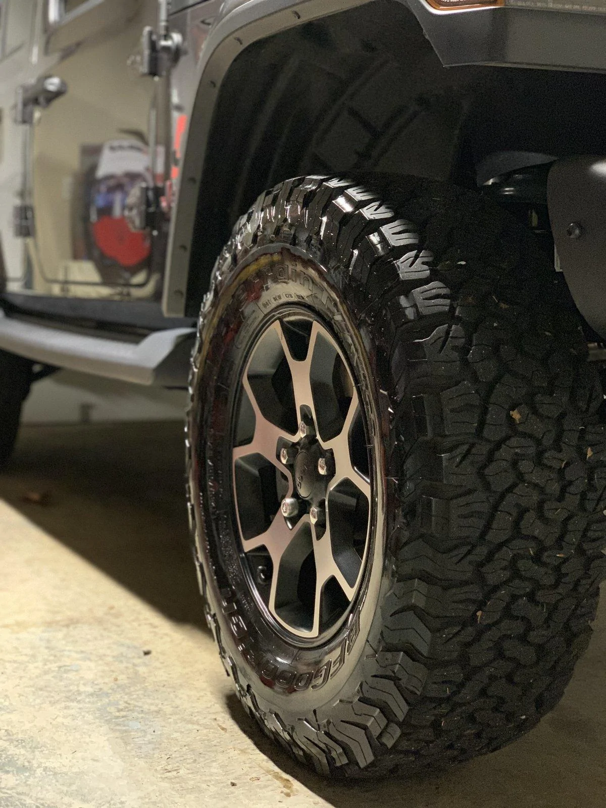 Jeep Wrangler JL (5) Bfgoodrich KO2 LT285/70R17 (NYC Area) 70CB8C3E-F708-4A25-82EB-2F892BF06F89
