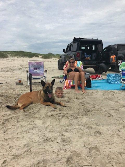 Jeep Wrangler JL Jeep Dog pics IMG_5888.JPG