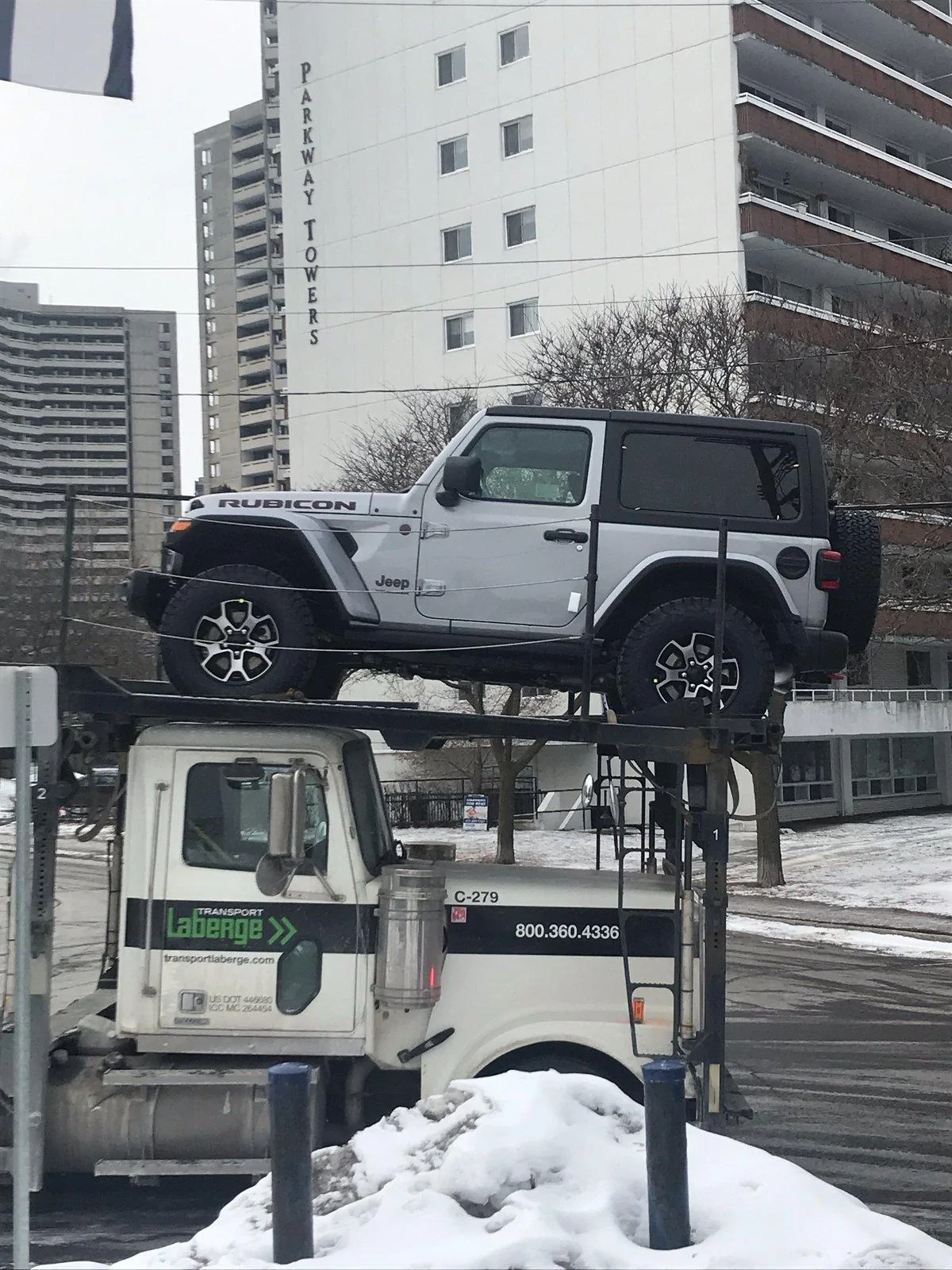 Jeep Wrangler JL 2019 Orders in Canada 7E581CE7-10E2-47DF-94DB-D5D3F644E629