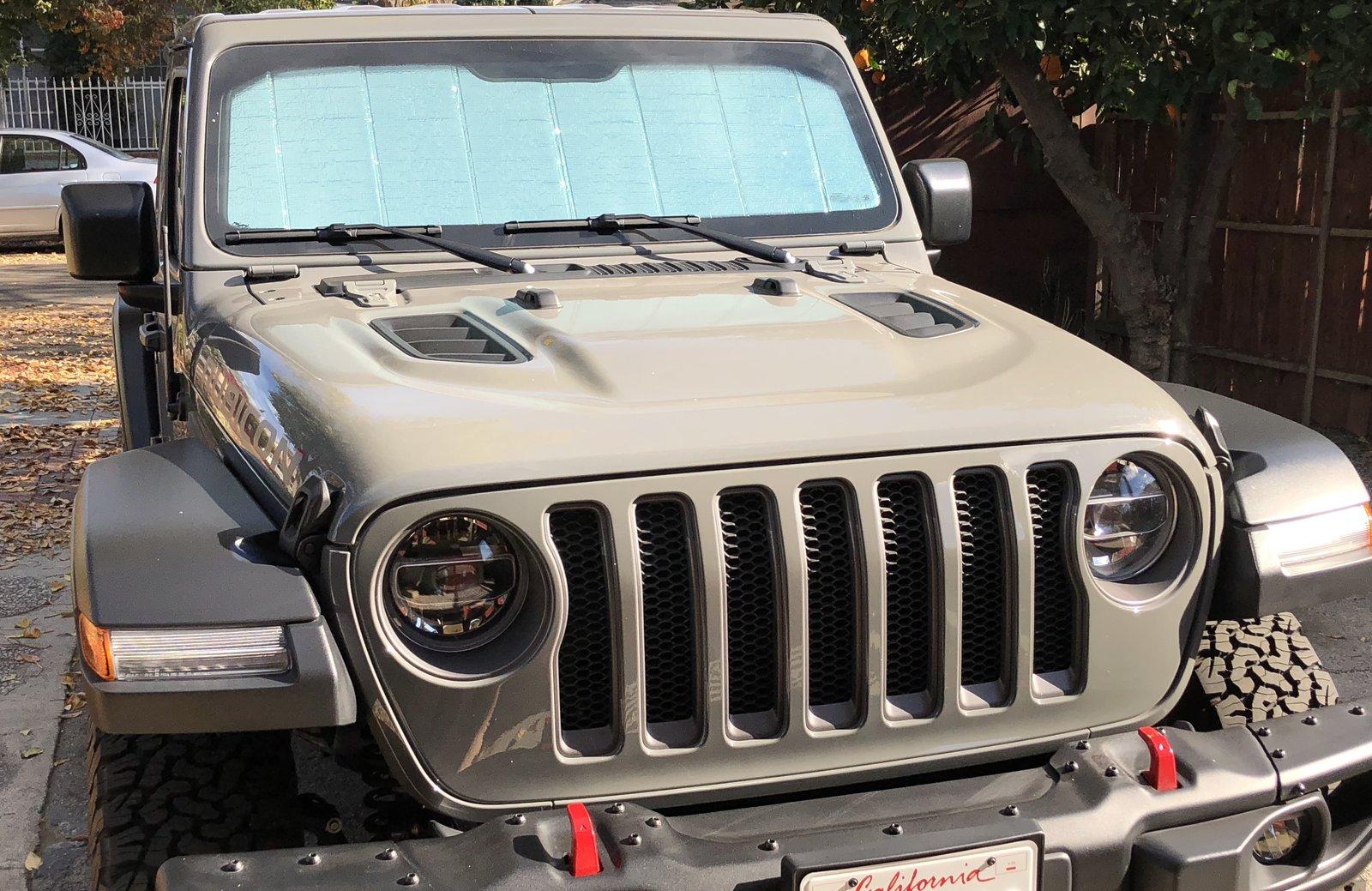Jeep Wrangler JL JL Windshield Sunshade IMG_8820