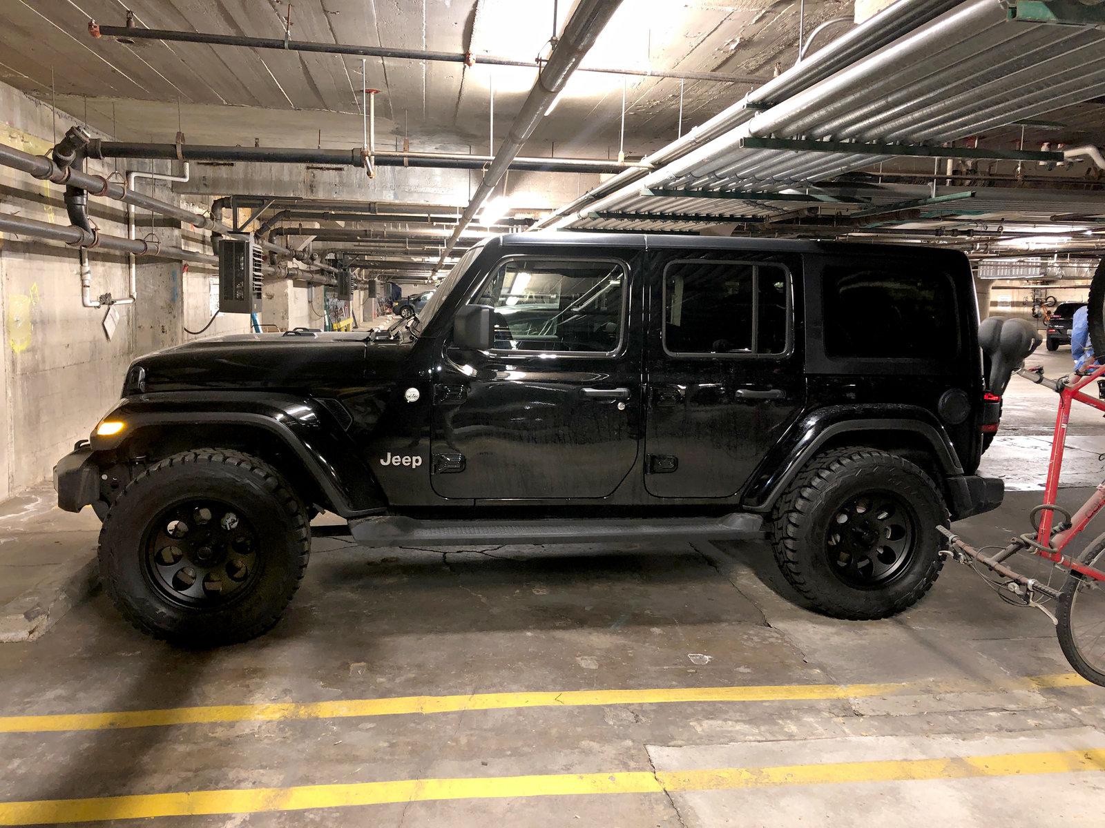 Jeep Wrangler JL Proximity sensor issue with 33x12.5x18 56694474750__4ED0510A-66E6-4952-BBD8-2E9C7099D936
