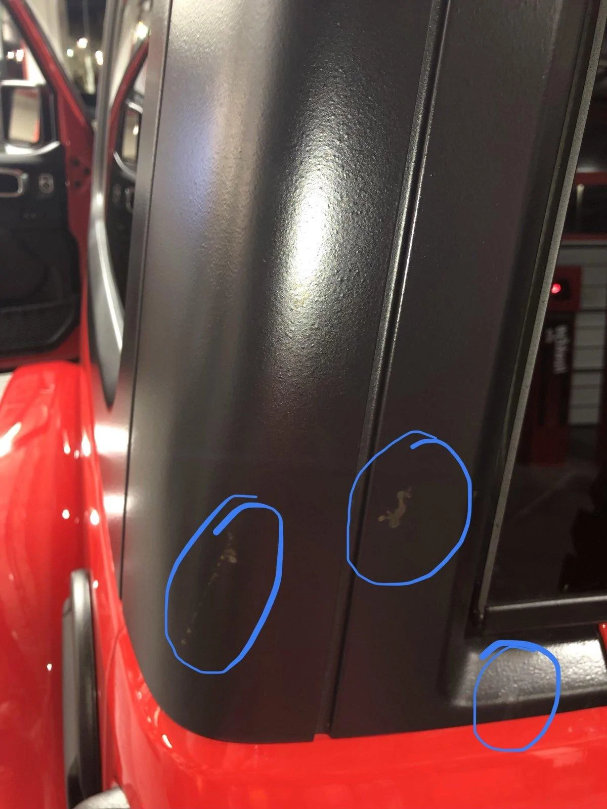 Jeep Wrangler JL Transmission fluid leak image1