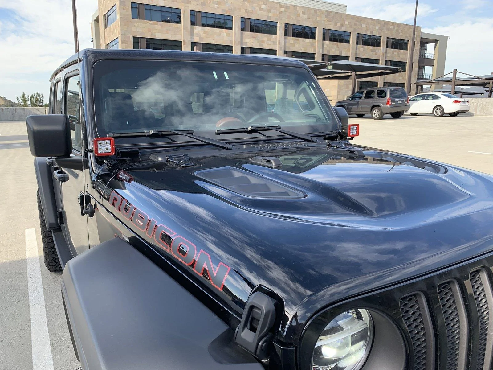 Jeep Wrangler JL FS: cube lights C806FCFF-151D-405D-9304-3D8CC2668785