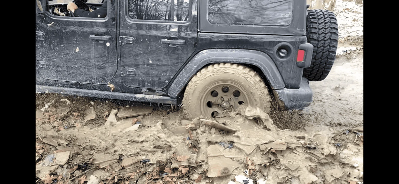 Jeep Wrangler JL Anyone running pro comp at sport 69CE5CDD-D9CE-4D35-B50E-EB5F3456BD41