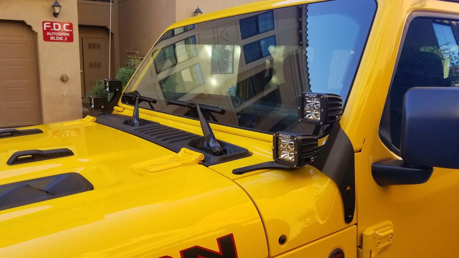Jeep Wrangler JL A-Pillar Light Mounts 20181209_113525