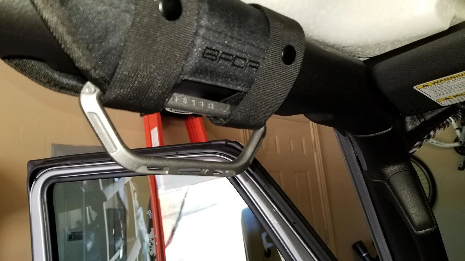 Jeep Wrangler JL Grab handles? 20181119_123603