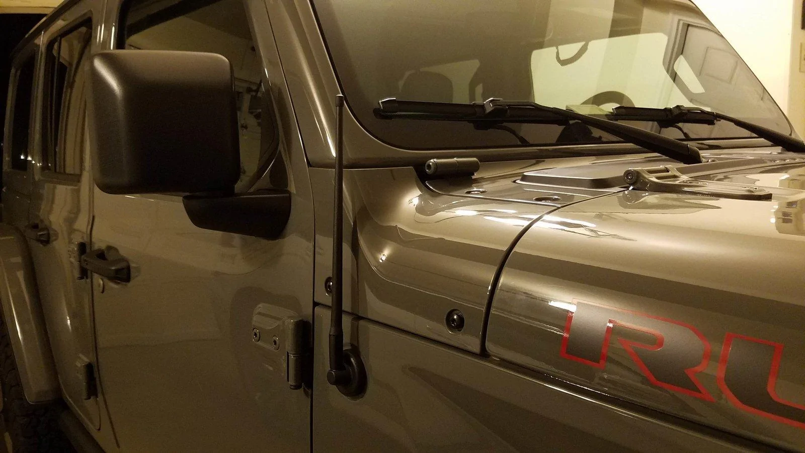 Jeep Wrangler JL best antenna replacement 20190102_191509