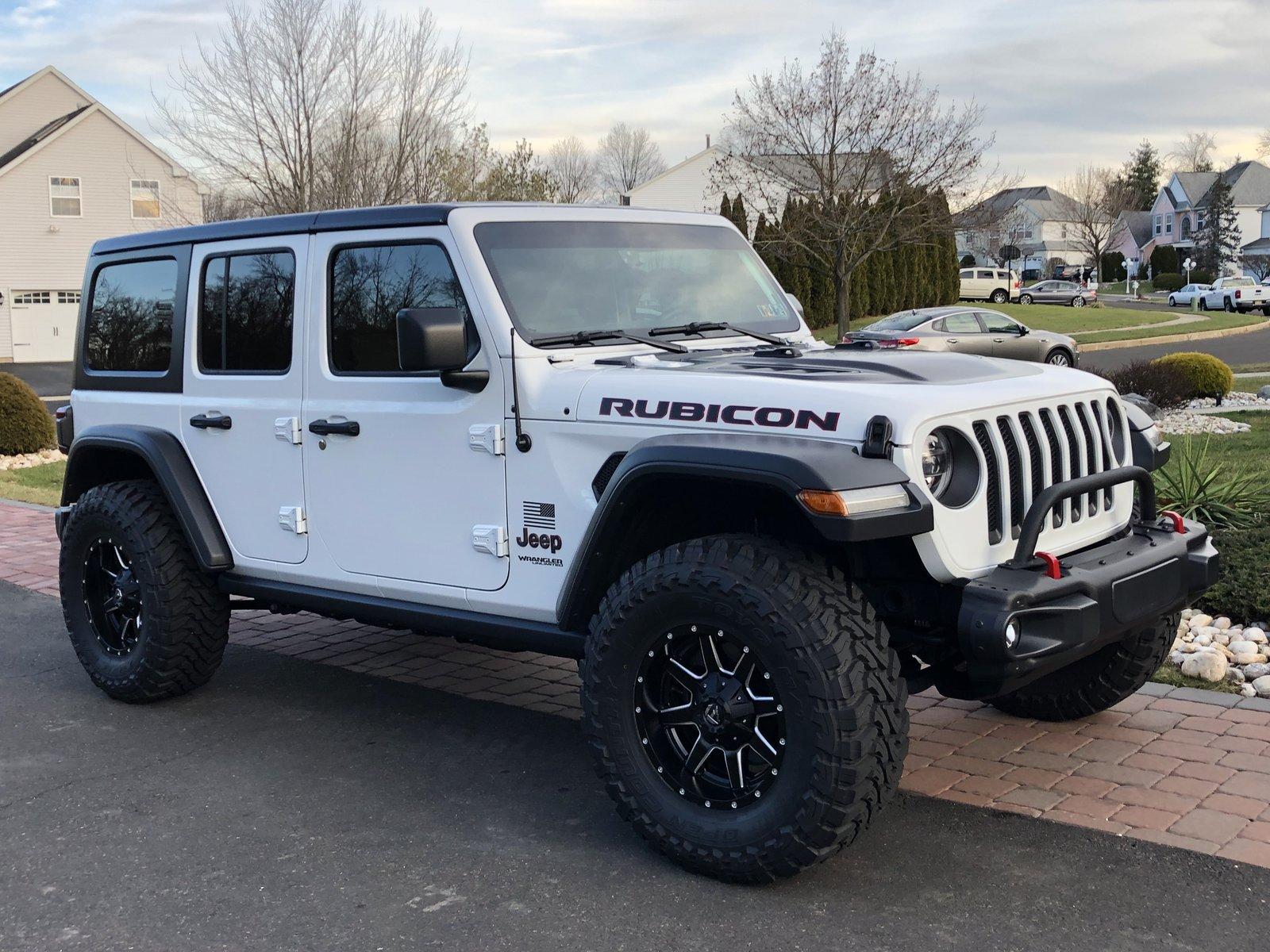 Jeep Wrangler JL Rubicon vs raptor December 31 2018 019.JPG