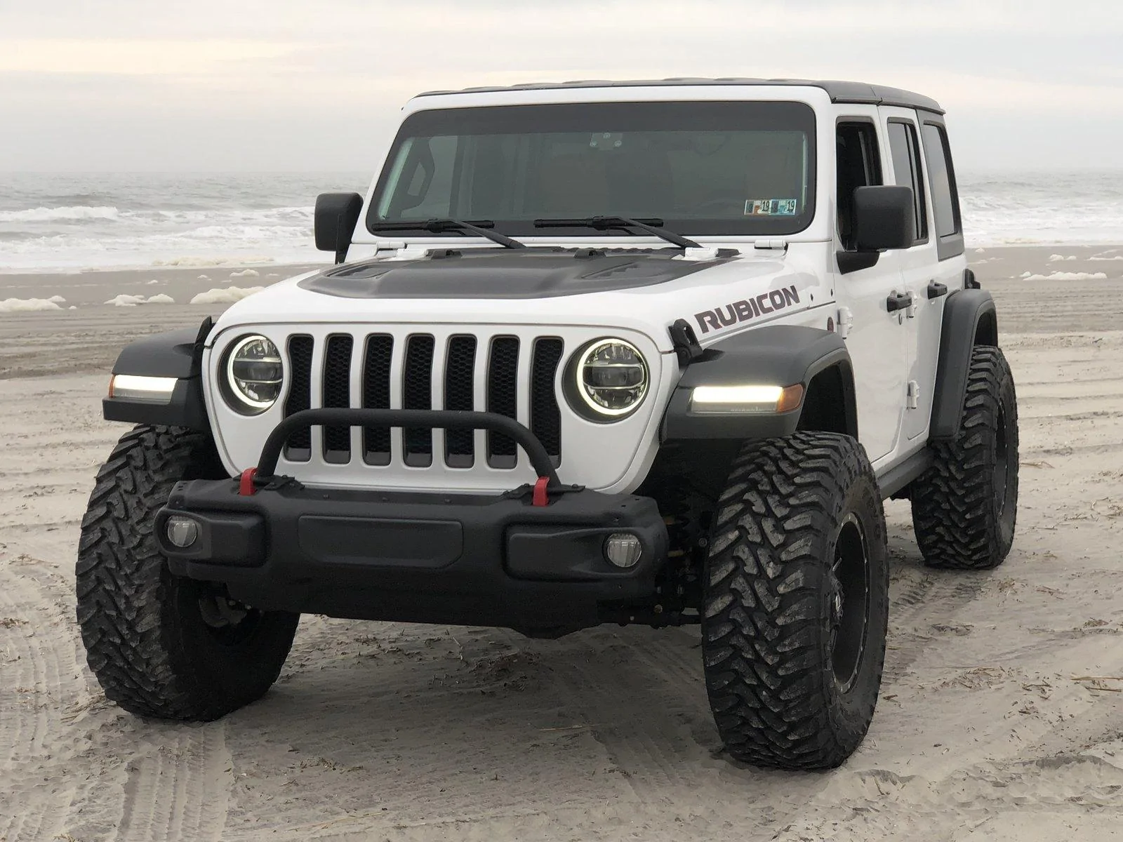 Jeep Wrangler JL Rubicon vs raptor December 13 Office Party 058
