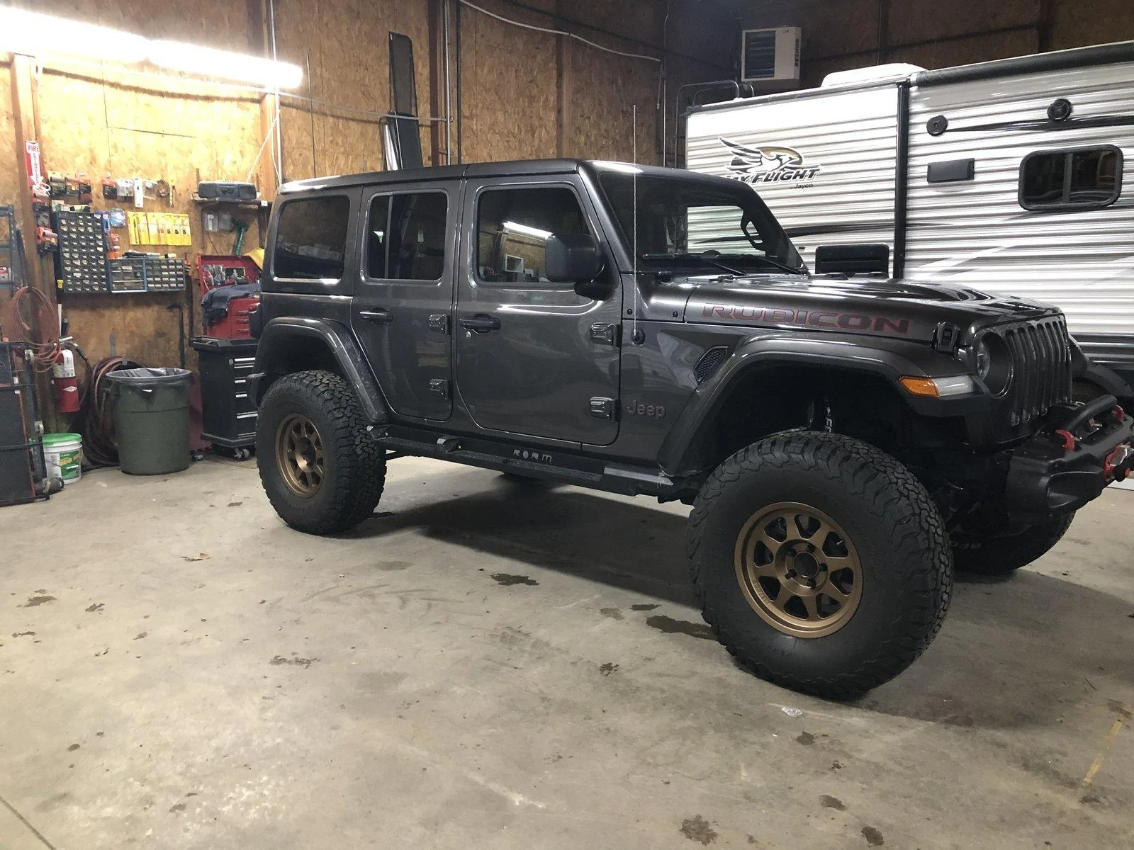 Jeep Wrangler JL Bronze Wheels on JL? 8405F710-962C-41E9-9C9F-B0196636709B