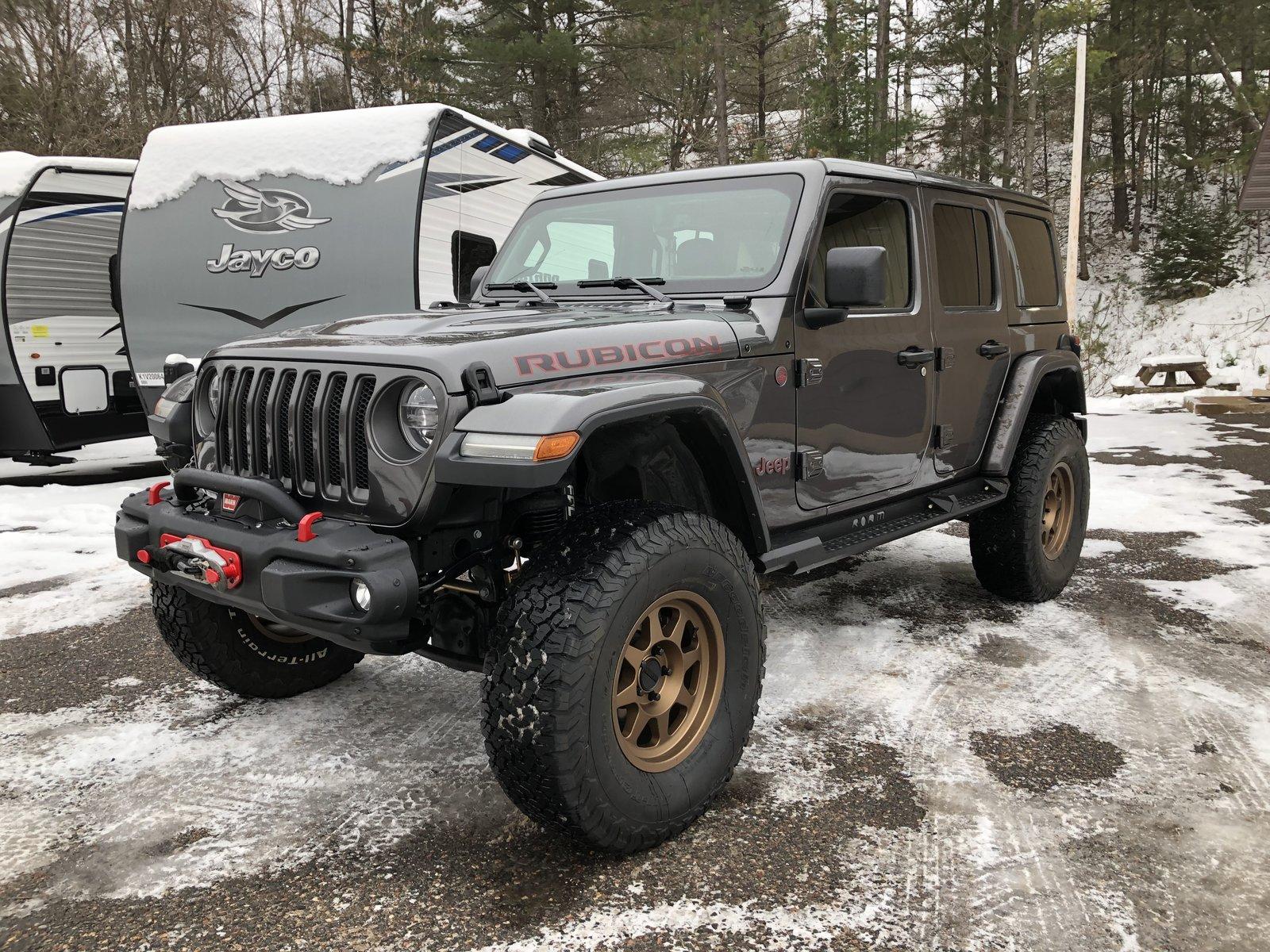 Jeep Wrangler JL Bronze Wheels on JL? 337F262B-B563-458B-8CC5-0348262C5A3B